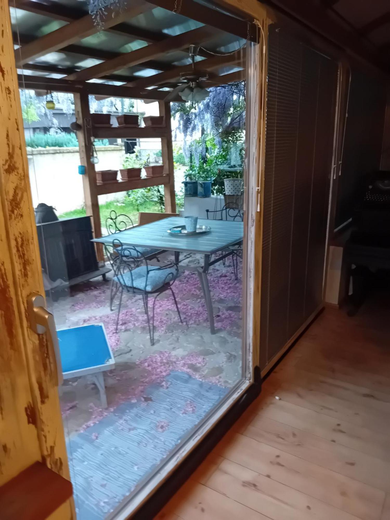 Rose Room 40M2 With Terrace 25M2 In Greeny Area For 4 Person リュブリャナ エクステリア 写真